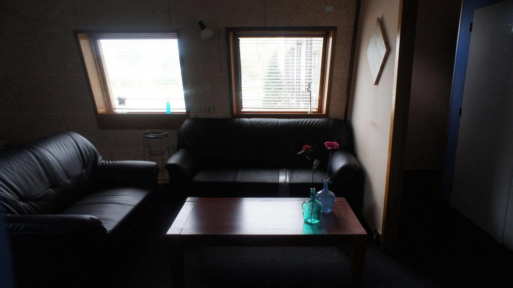 The Budget Hotel Hazerswoude-Rijndijk Εξωτερικό φωτογραφία
