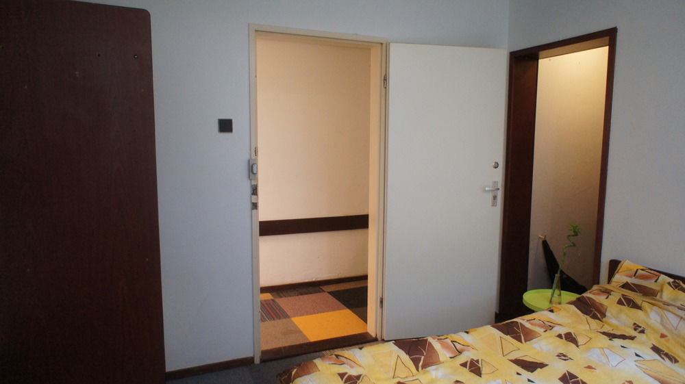 The Budget Hotel Hazerswoude-Rijndijk Εξωτερικό φωτογραφία